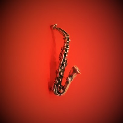 Saksofon - SAX - przypinka Srebro Pr.925 B063 Zebra Music